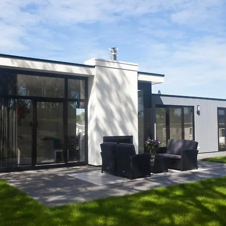 Holiday Droompark Spaarnwoude.6 Casa vacanze Halfweg